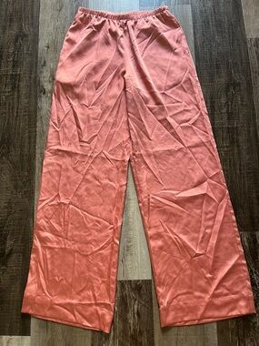 Women’s NWOT Wide-Leg Elastic Waist Pink Pants